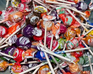 A complimentary treat with every purchase!