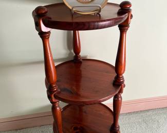 Small Curio Table in Pine