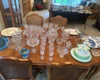Formal Serving Ware