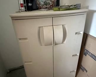 Rubbermaid Storage Cabinet