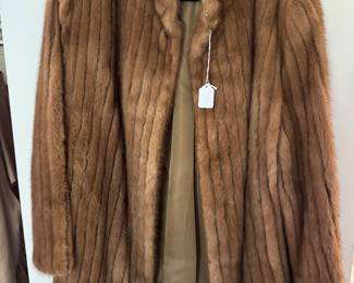 Women's Waistline Mink Fur Coat by Hopper Furs, St. Louis (Size 10)