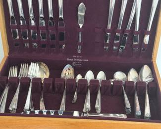 Silverware with wooden case