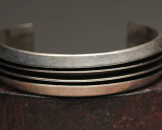 Sterling Navajo Bracelet 37.59g by Tom Hawk