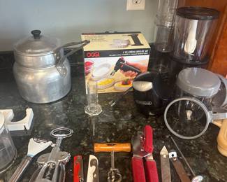 Bullet mixer , corkscrews