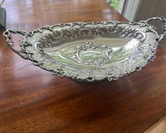 G33-sliver bowl with handles-45