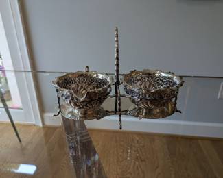 G97-Repousee silver plate condiment bowls with holder 55