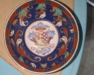 G23-Armorial style bowl-55