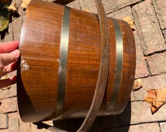 G75-Antique bucket 50
