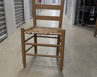 G100-Antique side chair 80