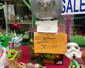 Sale Picture