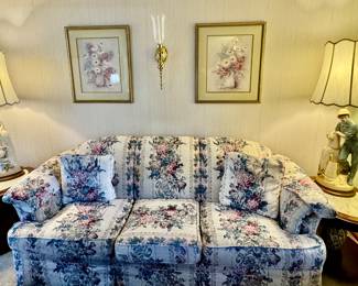 Couch to match loveseat 