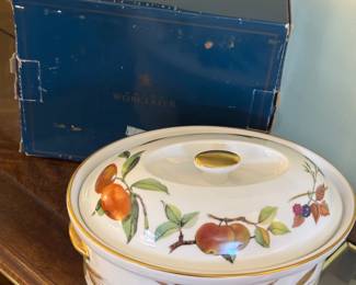 Royal Worcester 
