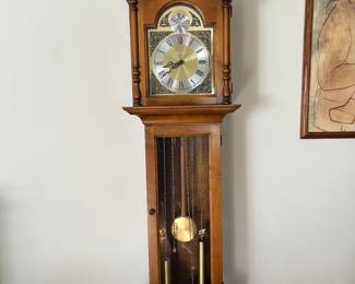 Howard Miller Grandmother Clock