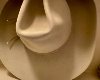 Men’s cowboy hat