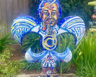Fleur de lis yard art by New Orleans artist Tami Curtis Ellis
$6,000 one of a kind
