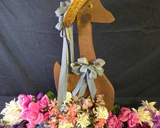 Wood Decor Duck And Artificial Flowers
