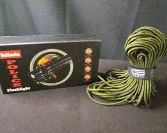 Police Multifunction Flashlight And Paracord