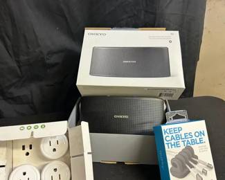 Onkyo Bluetooth Speaker W Electronic Accessories