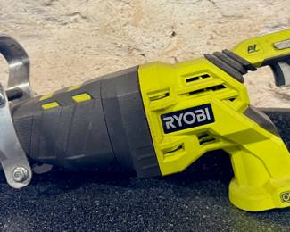 Ryobi Skil Saw