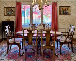 Statton Furniture Company Dining Table with 2 Extensions & 6 Chairs