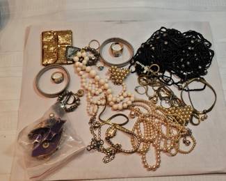 Asst Jewelry Lot