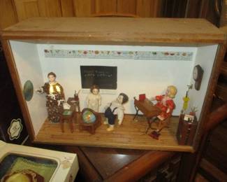 School House Diorama "Teacher & Students"