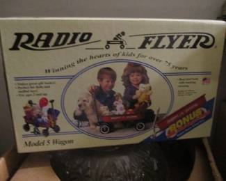 Radio Flyer Toy Wagon