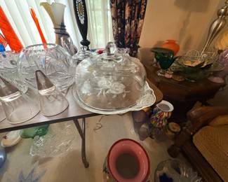 . . . crystal and nice cake plate