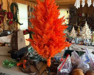 . . . Halloween Christmas tree