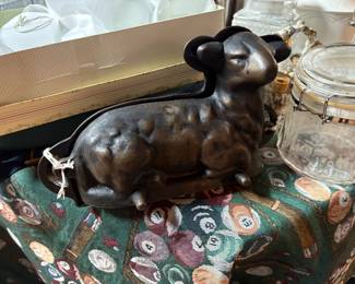 . . . lamb butter mold