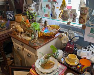 beautiful glass figurines and much more