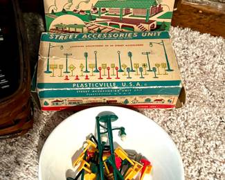Plasticville USA Street Accessories unit w/box
