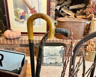 Walking cane w/Bakelite handle