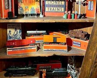 Lionel trains - all w/boxes