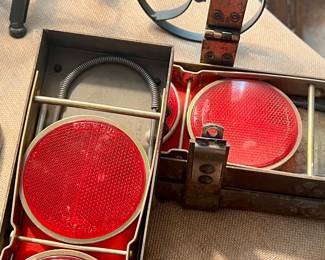 Rare Vtg. Do Ray Flip Up Flare