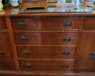 Mahogany Sideboard/Buffet