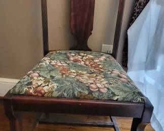 Dining Chairs (6 Available)