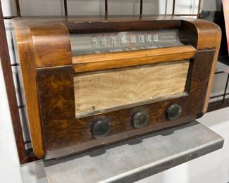 Vintage radio