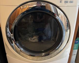 Gas dryer