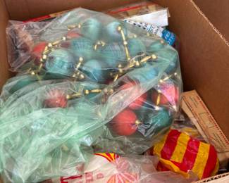 Did I mention vintage Christmas?!?