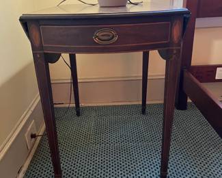 KITTENGER PEMBROKE TABLE