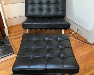 KNOLL BARCELONA CHAIR AND OTTOMAN