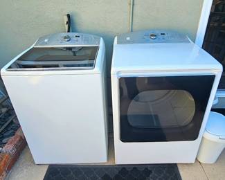 Kenmore Series 700 top-load washing machine.  Kenmore Series 700 dryer.