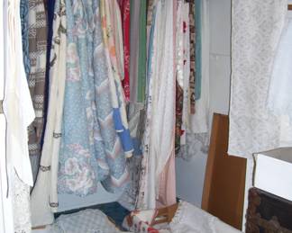 BLANKETS - THROWS - TABLE CLOTHES - TABLE LINENS (MANY HAND MADE)