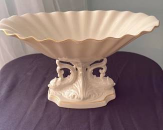 Lenox "Windsor" Cake Stand 
