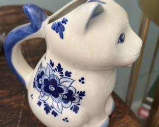 Delft Blue Pig Pitcher