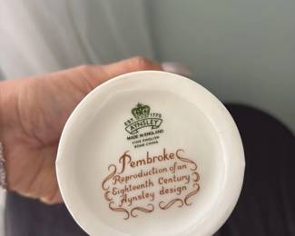 Aynsley Pembroke Reproduction of an Eighteenth Century Design Vase 