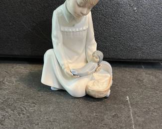 Lladro Porcelain Figurine "Angel's Lullaby"