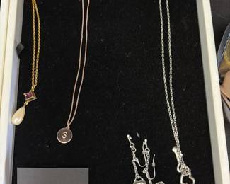 Assorted Necklaces and Earrings Set 
