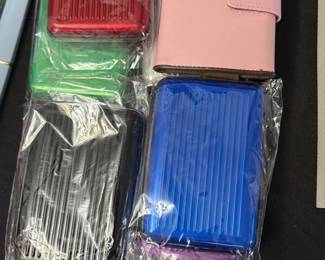 Aluminum Card Holder Set 